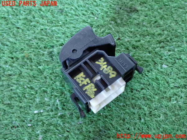 2UPJ-9234896245]ハイラックスサーフ N130系 4ドア(KZN130W)左前パワーウィンドウスイッチ 中古_2