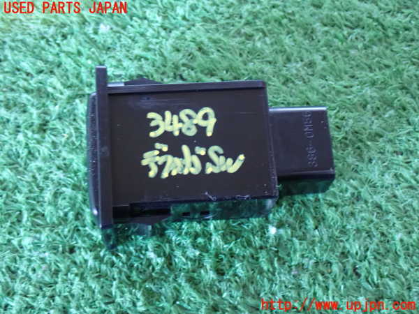 2UPJ-9234896300]ハイラックスサーフ N130系 4ドア(KZN130W)デフォッガースイッチ 中古_2