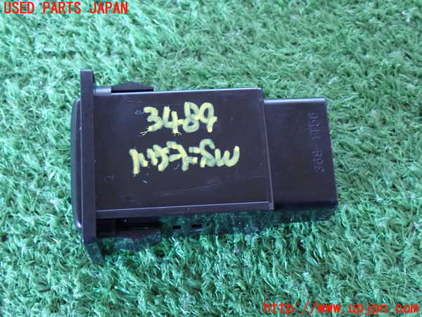 2UPJ-9234896290]ハイラックスサーフ N130系 4ドア(KZN130W)ハザードスイッチ 中古_2