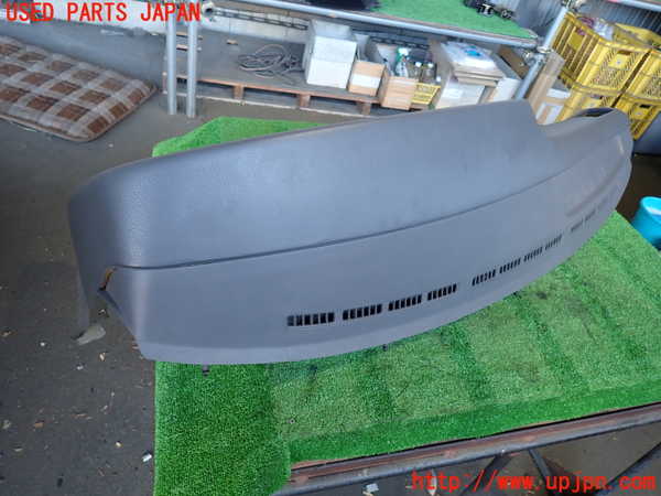 2UPJ-9234897505]ハイラックスサーフ N130系 4ドア(KZN130W)ダッシュボード 中古_3