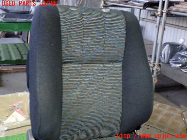 2UPJ-9234897035]ハイラックスサーフ N130系 4ドア(KZN130W)運転席シート 中古_3