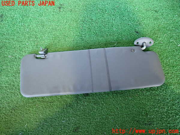 2UPJ-9234897625]ハイラックスサーフ N130系 4ドア(KZN130W)室内サンバイザー右側 ジャンク_3