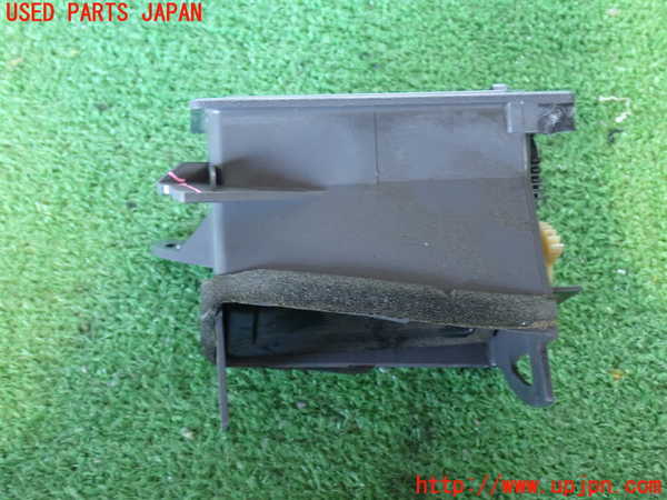 2UPJ-9234897526]ハイラックスサーフ N130系 4ドア(KZN130W)エアコン吹き出し口1 ジャンク_2