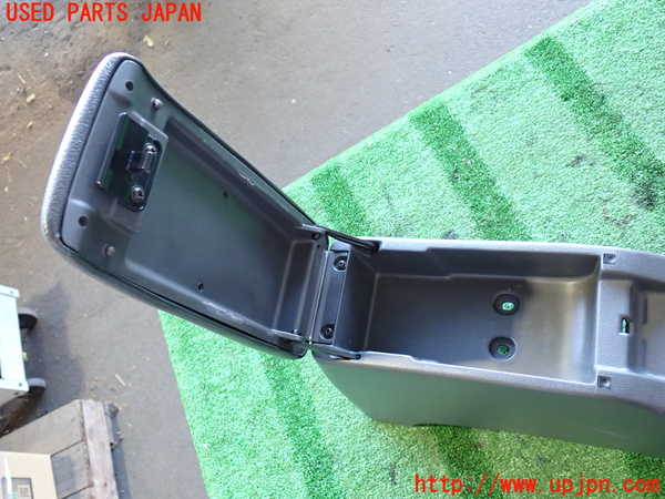 2UPJ-9234897540]ハイラックスサーフ N130系 4ドア(KZN130W)センターコンソール 中古_3