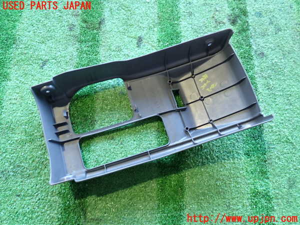 2UPJ-9234897549]ハイラックスサーフ N130系 4ドア(KZN130W)コンソール 中古_3