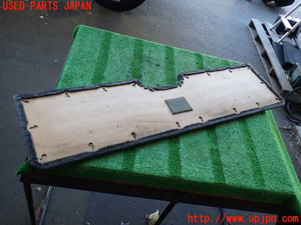 2UPJ-9234891578]ハイラックスサーフ N130系 4ドア(KZN130W)バックドア内張り 中古_5