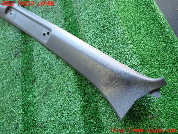 2UPJ-9234897660]ハイラックスサーフ N130系 4ドア(KZN130W)左フロントピラートリム 中古_2