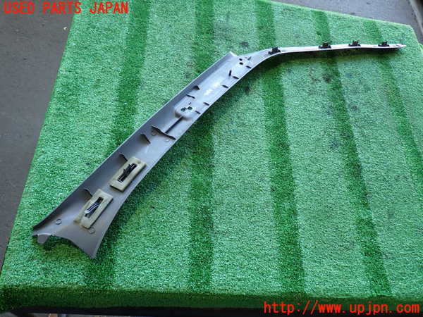 2UPJ-9234897660]ハイラックスサーフ N130系 4ドア(KZN130W)左フロントピラートリム 中古_4