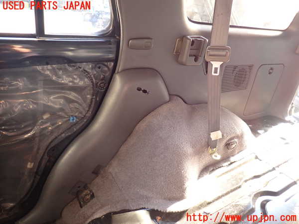 2UPJ-9234897675]ハイラックスサーフ N130系 4ドア(KZN130W)右リアピラートリム 中古_3