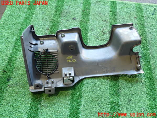 2UPJ-9234897692]ハイラックスサーフ N130系 4ドア(KZN130W)内装トリム類2 中古_3