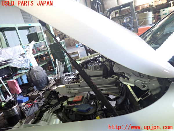 2UPJ-9234901068]ベンツ C180 ステーションワゴン(205240C)(205)ボンネットダンパー 中古_2