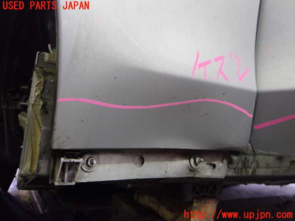 2UPJ-9234901082]ベンツ C180 ステーションワゴン(205240C)(205)左前フェンダー (ジャンク品) 中古_3