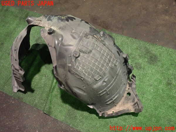 2UPJ-9234901092]ベンツ C180 ステーションワゴン(205240C)(205)左前フェンダーライナー 中古_2