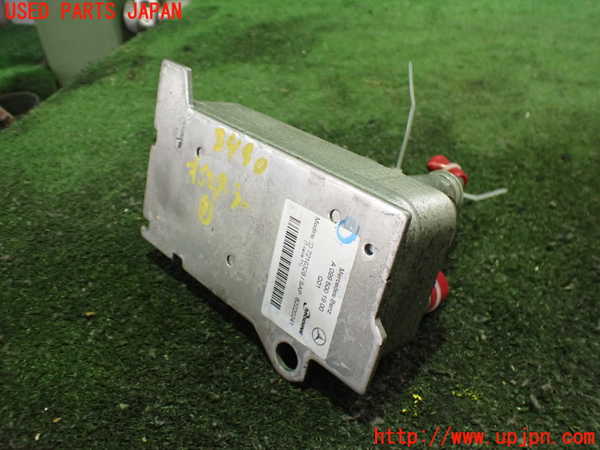 2UPJ-9234902481]ベンツ C180 ステーションワゴン(205240C)(205)オイルクーラー1 中古_2
