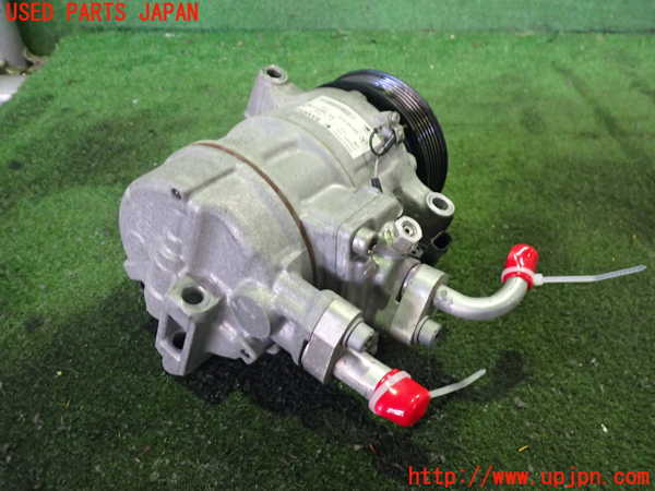 2UPJ-9234906025]ベンツ C180 ステーションワゴン(205240C)(205)エアコンコンプレッサー 中古_2