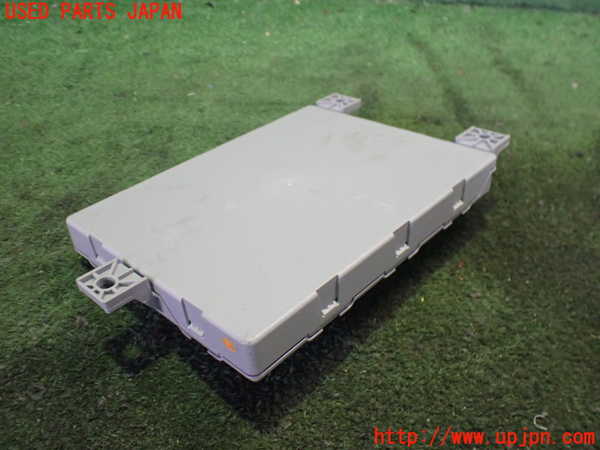 2UPJ-9234906146]ベンツ C180 ステーションワゴン(205240C)(205)コンピューター1 (リアSAMモジュール) 中古_2