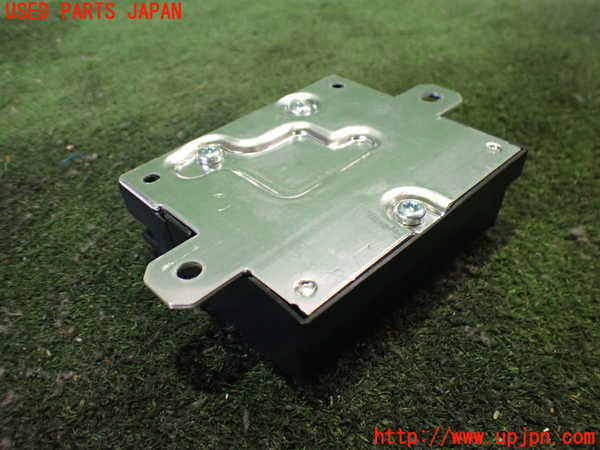 2UPJ-9234906148]ベンツ C180 ステーションワゴン(205240C)(205)コンピューター3 (A 000 900 60 07) 中古_2