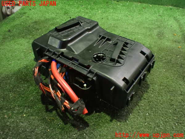 2UPJ-9234906741]ベンツ C180 ステーションワゴン(205240C)(205)ヒューズボックス1 中古_2