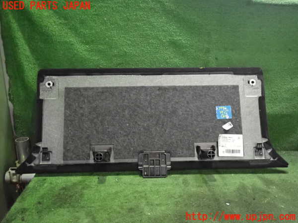 2UPJ-9234907772]ベンツ C180 ステーションワゴン(205240C)(205)ラゲッジトレイ2 中古_2