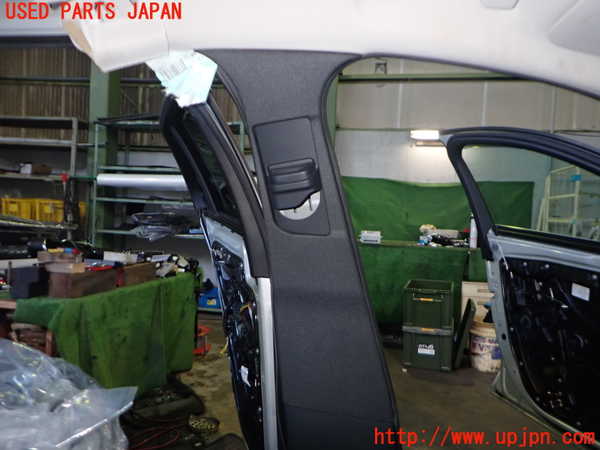2UPJ-9234907670]ベンツ C180 ステーションワゴン(205240C)(205)左センターピラートリム 中古_2