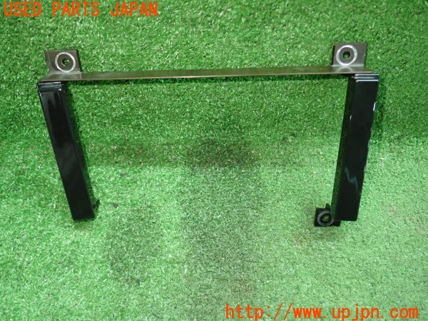 3UPJ=9234910604]ジープ グランドチェロキー ラレード(WK36)社外 ナビ取付キット 中古_3