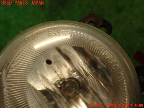 2UPJ-9234911180]ジープ・グランドチェロキー(WK36)右フォグ 中古_3