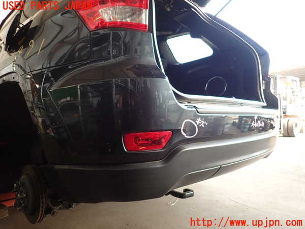 2UPJ-9234911610]ジープ・グランドチェロキー(WK36)リアバンパー 中古_2