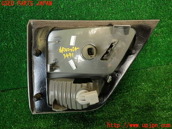 2UPJ-9234911550]ジープ・グランドチェロキー(WK36)右リアフィニッシャー (ジャンク品) 中古_2
