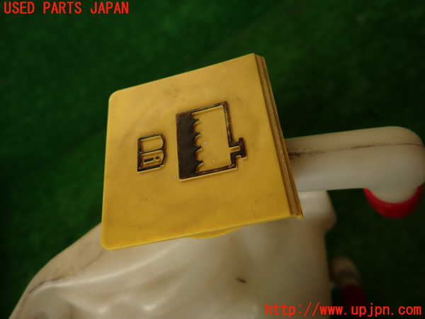 2UPJ-9234912410]ジープ・グランドチェロキー(WK36)ラジエータータンク 中古_4