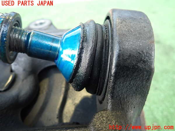 2UPJ-9234914290]ジープ・グランドチェロキー(WK36)右フロントナックルハブ 中古_3