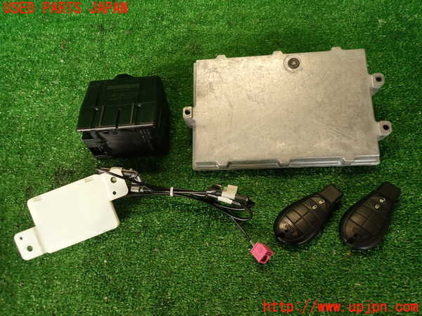 2UPJ-9234916110]ジープ・グランドチェロキー(WK36)エンジンコンピューター 中古_2