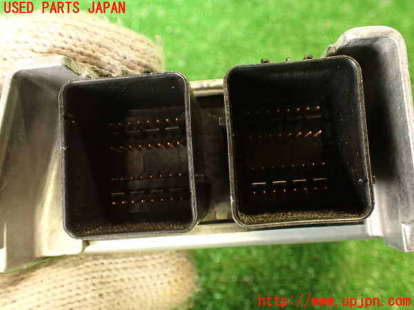 2UPJ-9234916145]ジープ・グランドチェロキー(WK36)エアバッグコンピューター 中古_3