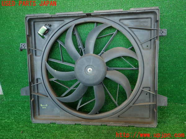 2UPJ-9234916836]ジープ・グランドチェロキー(WK36)電動ファン1 中古_3