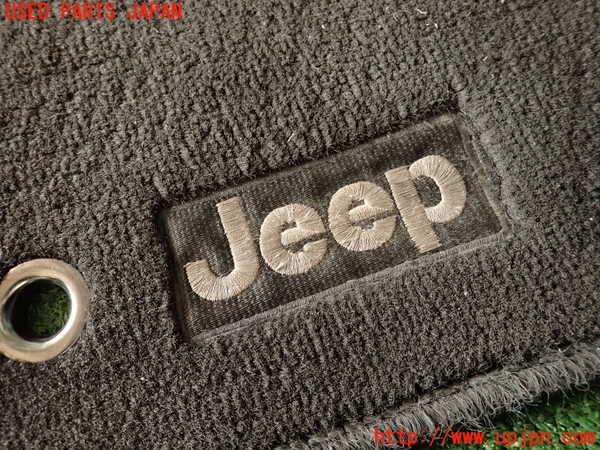 2UPJ-9234917800]ジープ・グランドチェロキー(WK36)フロアマット 中古_3