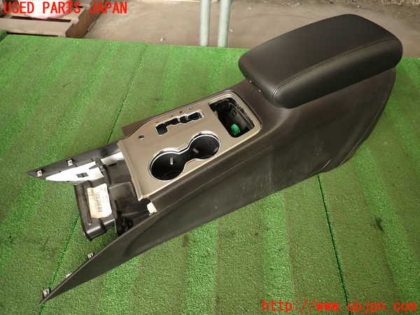 2UPJ-9234917540]ジープ・グランドチェロキー(WK36)センターコンソール 中古_4