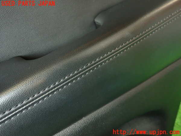 2UPJ-9234911294]ジープ・グランドチェロキー(WK36)右後ドア内張り 中古_2