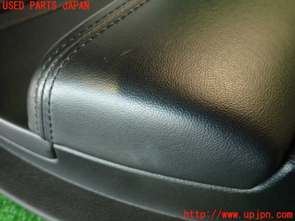 2UPJ-9234911324]ジープ・グランドチェロキー(WK36)左後ドア内張り 中古_3