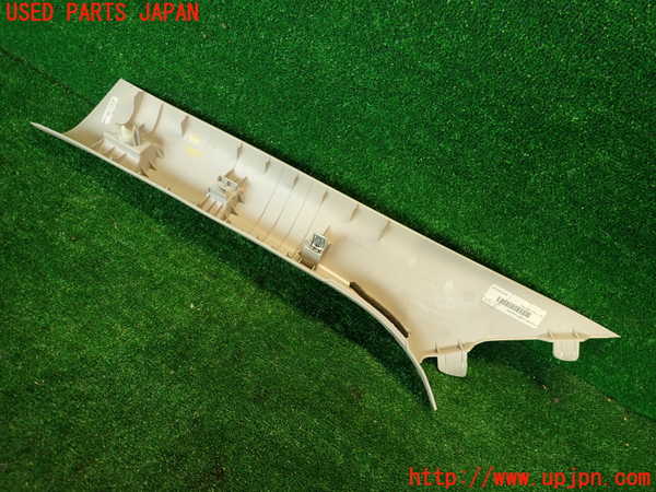 2UPJ-9234917655]ジープ・グランドチェロキー(WK36)右フロントピラートリム 中古_4