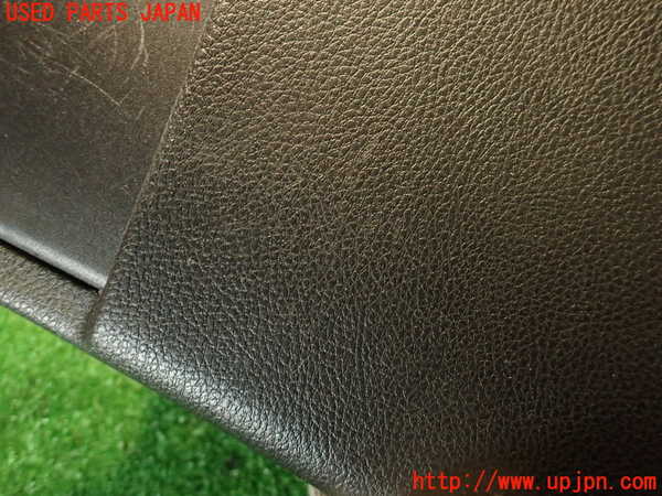 2UPJ-9234917665]ジープ・グランドチェロキー(WK36)右センターピラートリム 中古_3