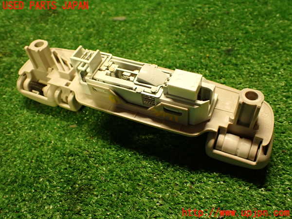 2UPJ-9234916411]ジープ・グランドチェロキー(WK36)ルームランプ1 (2列目右) 中古_2