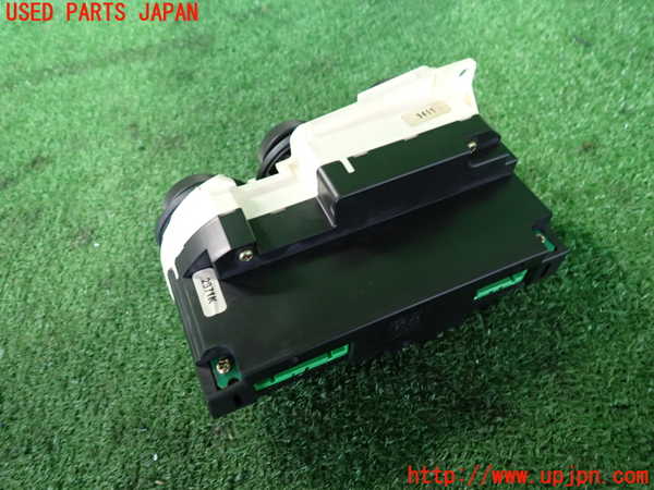 2UPJ-9234926066]シビック タイプR(EP3)エアコンスイッチ1 中古_2