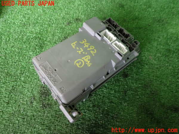 2UPJ-9234926742]シビック タイプR(EP3)ヒューズボックス2 中古_2