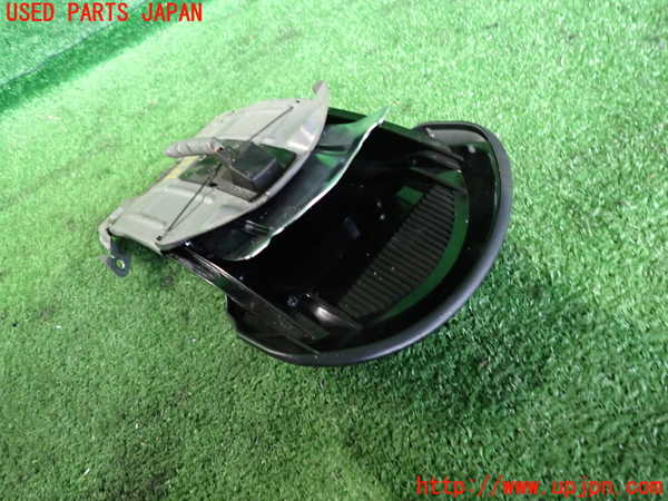 2UPJ-9234927821]シビック タイプR(EP3)灰皿1 中古_3