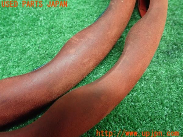 3UPJ=9234930001]BMW Z4 ロードスター(BT30 E85)前期 社外 ステアリングカバー バックスキン調 中古_2