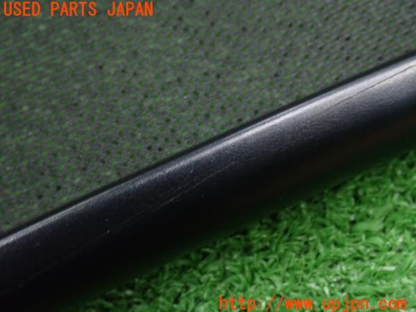 3UPJ=9234930602]BMW Z4 ロードスター(BT30 E85)前期 純正 ウィンドディフレクター 中古_3