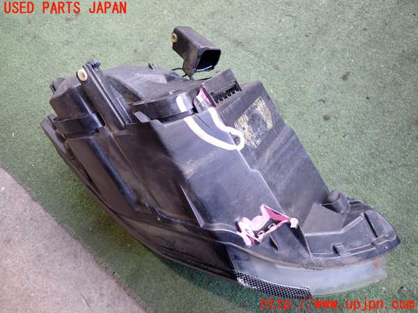 2UPJ-9234931130]BMW Z4 ロードスター(BT30)(E85)右ヘッドライト HID (ジャンク品) 中古_2