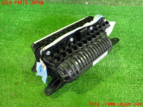 2UPJ-9234937870]BMW Z4 ロードスター(BT30)(E85)助手席側エアバッグカバー 中古_2