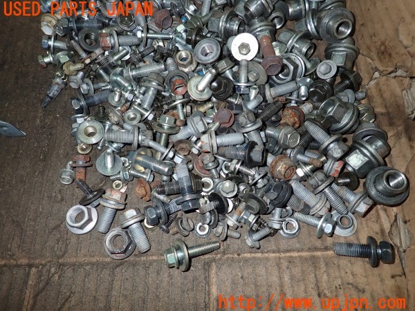 3UPJ=9234940720]アルファードハイブリッド(ATH10W)ネジ・ナット・ステー類 セット ジャンク_5