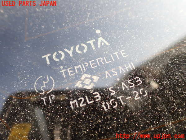 1UPJ-9234941380]アルファードハイブリッド(ATH10W)右クォーターガラス 中古(M2L3)_4