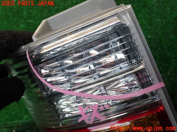 1UPJ-9234941536]アルファードハイブリッド(ATH10W)左テールランプ 中古_2